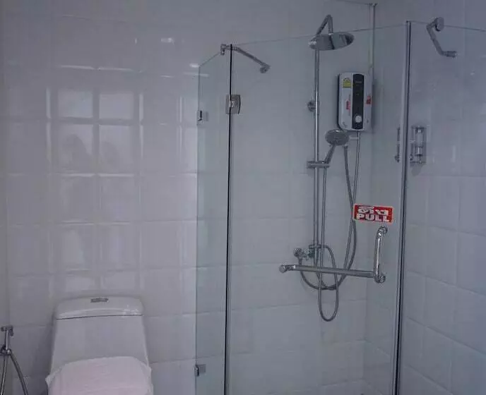 ホテル Lew Residence