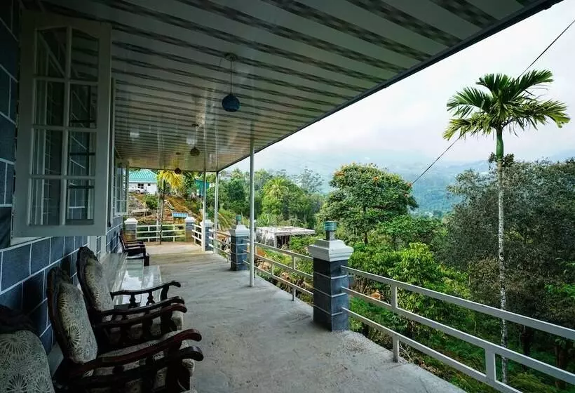 ホテル Munnar Kairali Holiday Home