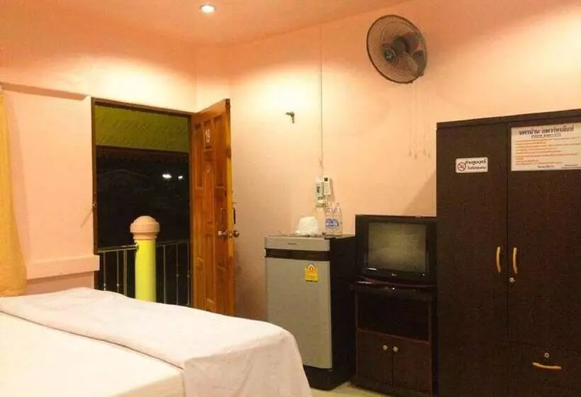 ホテル Nakorn Nan Apartment