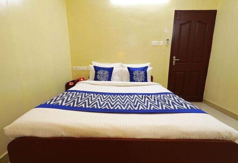 فندق Oyo 6725 Palm Inn