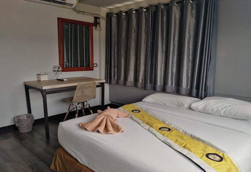 בית מלון כפרי Pimpimarn Beach