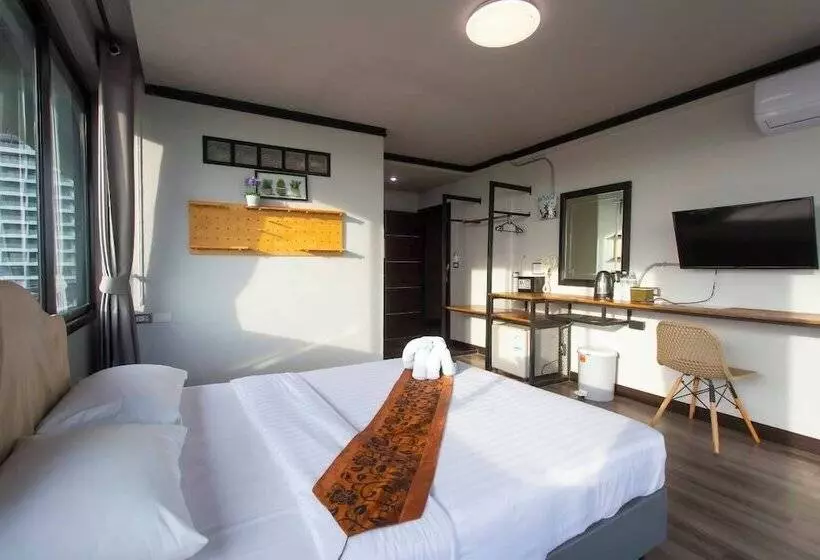 Hotelli Pimpimarn Beach