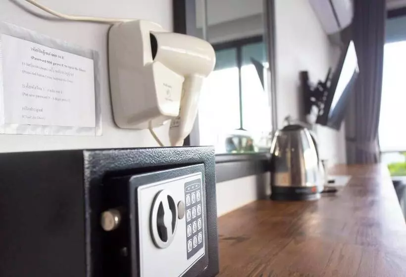 Hotelli Pimpimarn Beach