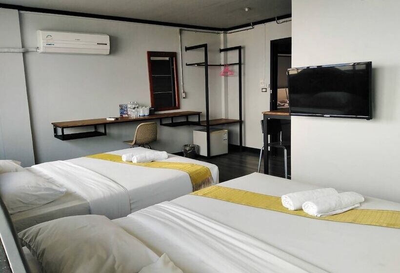 בית מלון כפרי Pimpimarn Beach