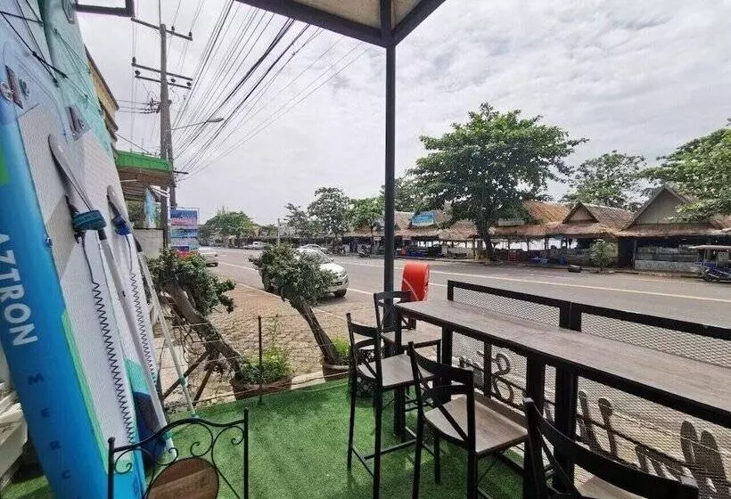 Hotelli Pimpimarn Beach