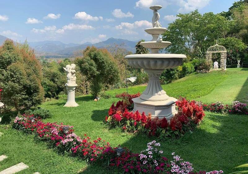 فندق Pua De View Boutique Resort