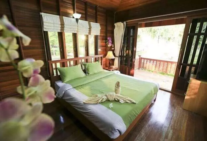 ホテル Sasi Resort