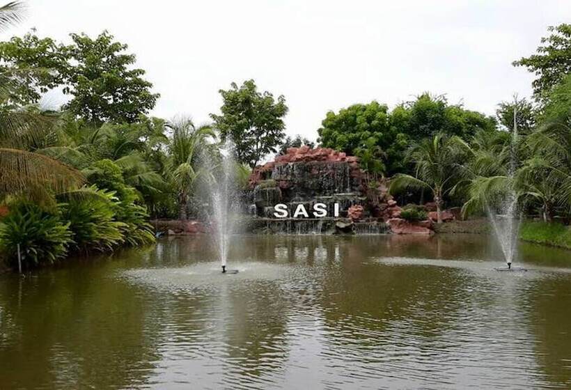 בית מלון כפרי Sasi Resort