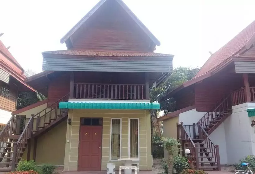 هتل Sawatdee Resort