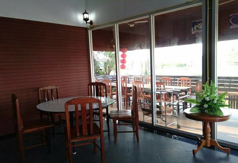 Hotel Sawatdee Resort