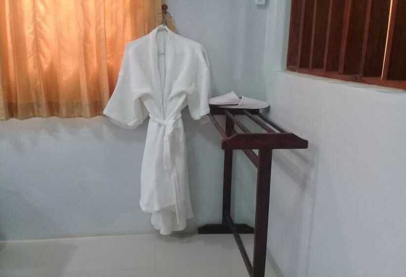 Hotel Sawatdee Resort