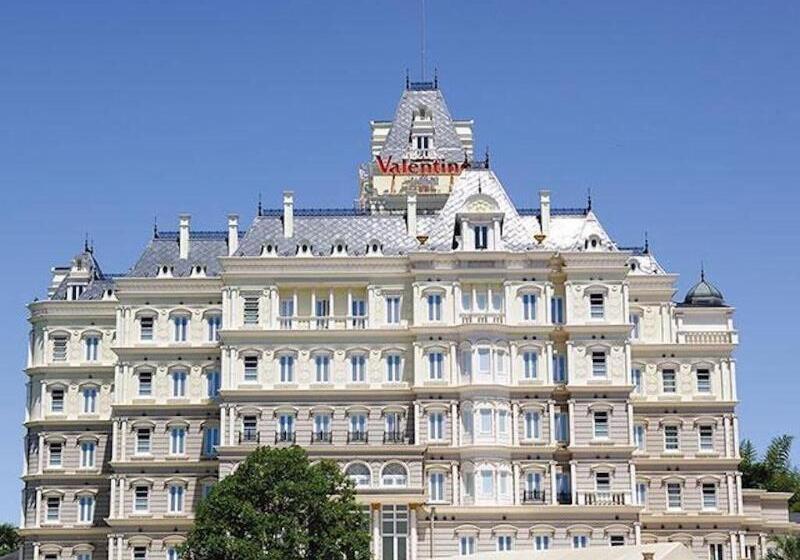 Отель Valentine Togo Adults Only