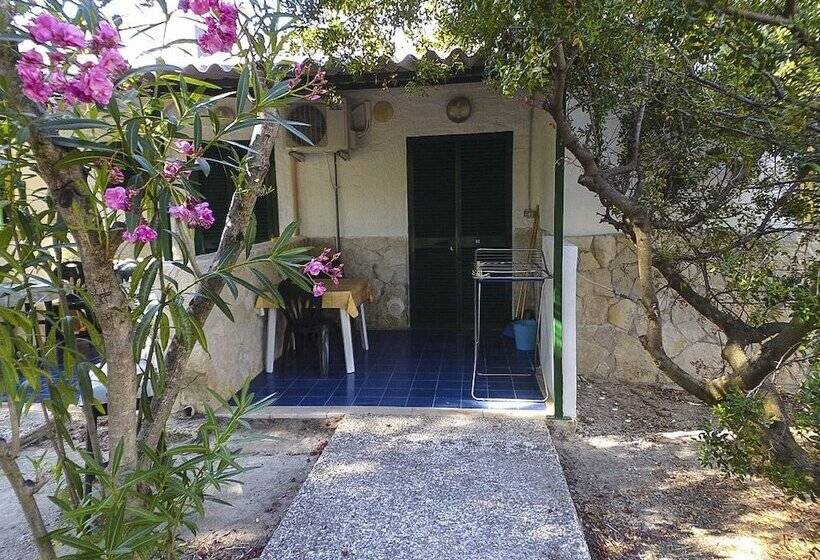 בית מלון כפרי Villaggio Sabbiadoro