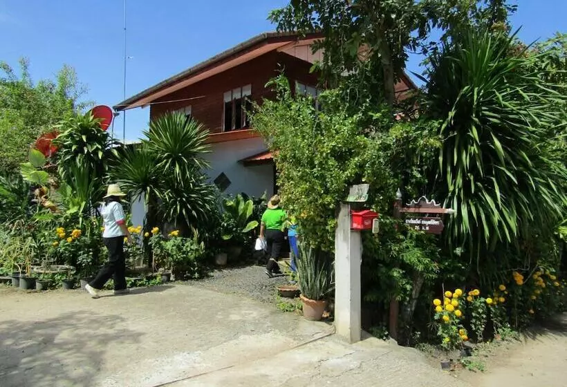 ペンション Baan Kokmuang Homestay