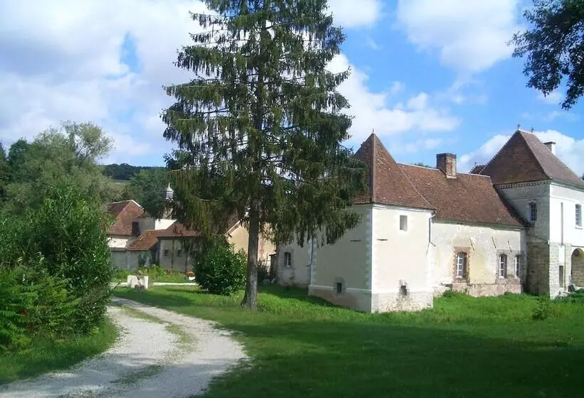 Majatalo Chateau Des Roises