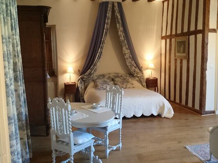 Пансион Chateau Des Roises