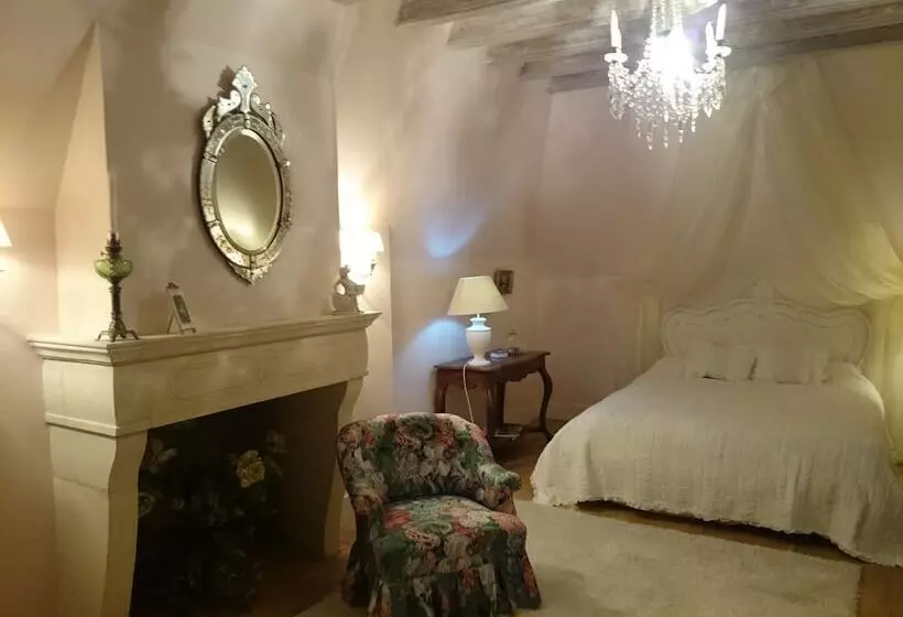 Majatalo Chateau Des Roises