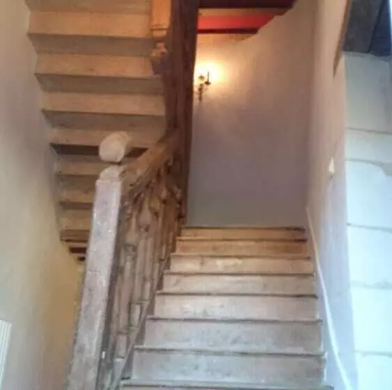 Majatalo Chateau Des Roises