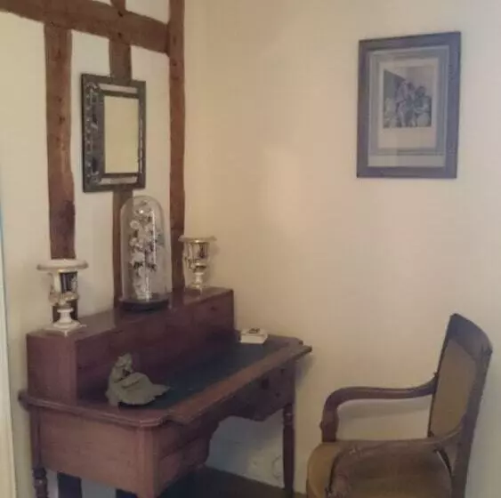 Majatalo Chateau Des Roises