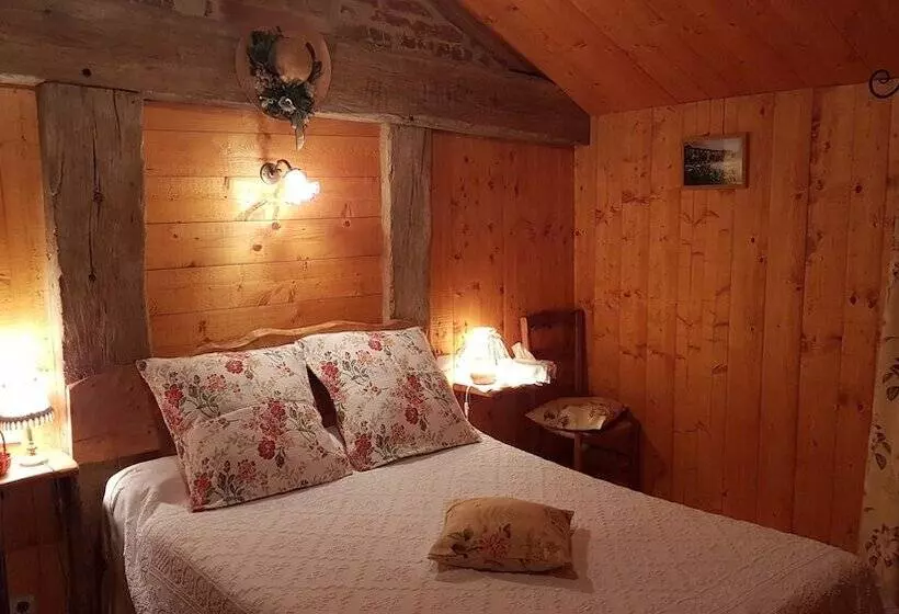 Majatalo La Ferme De Montalibord