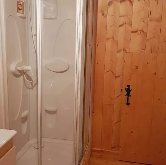 Majatalo La Ferme De Montalibord