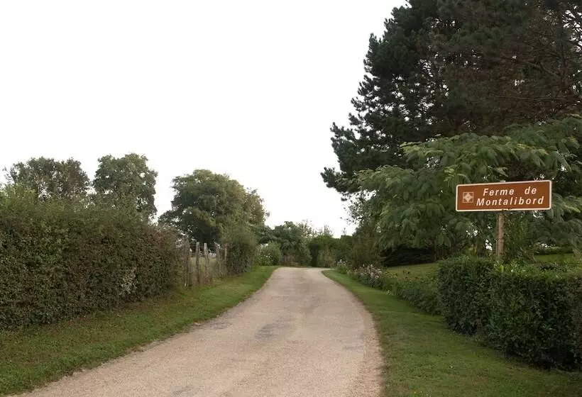 Majatalo La Ferme De Montalibord