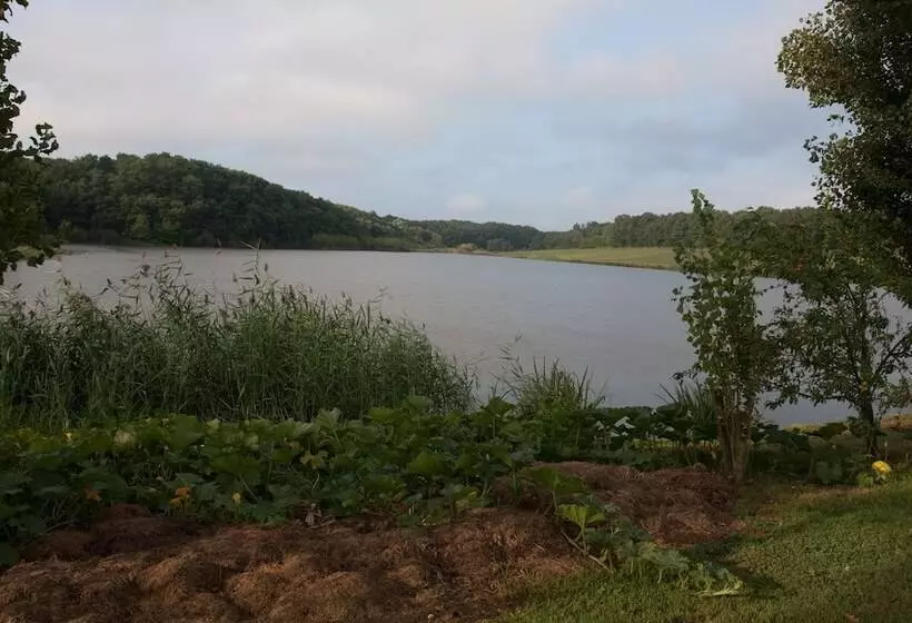Majatalo La Ferme De Montalibord