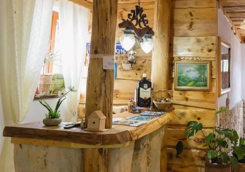 Majatalo Rustic Lodge Plitvice