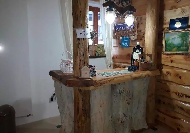 Majatalo Rustic Lodge Plitvice