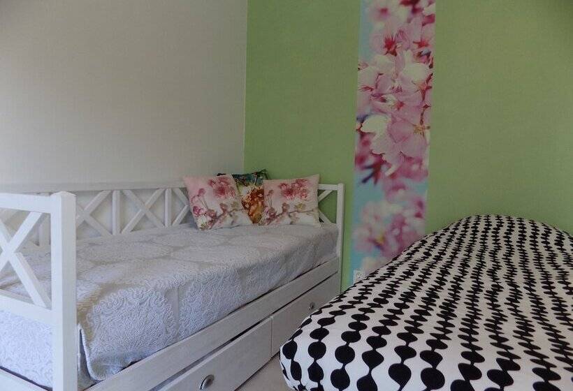 פנסיון Villa Sofia