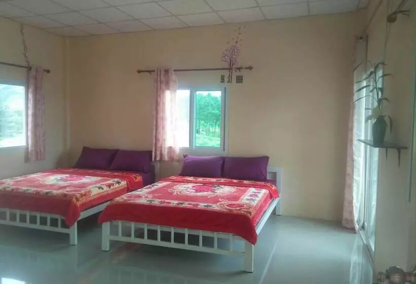 Lomakeskus Khao Kho Papamee Land Mark