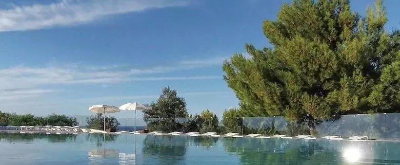 Lomakeskus Residence Gli Stingi