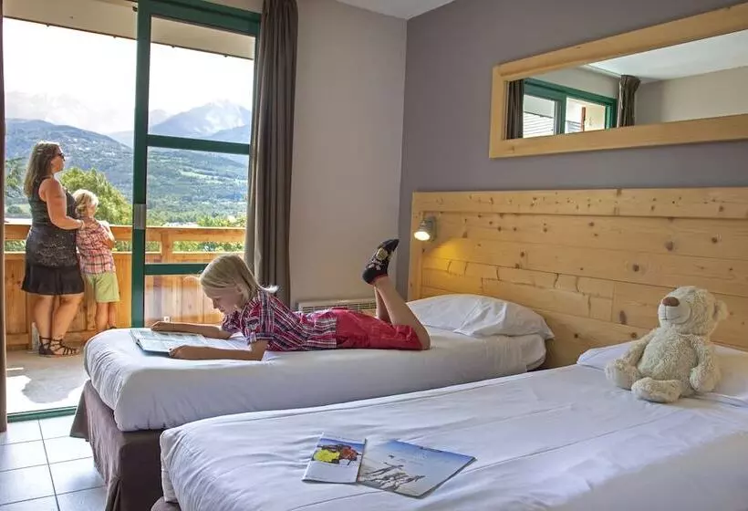 リゾートホテル Village Vacances De Chadenas