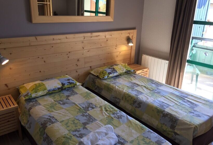 渡假胜地  Village Vacances De Chadenas