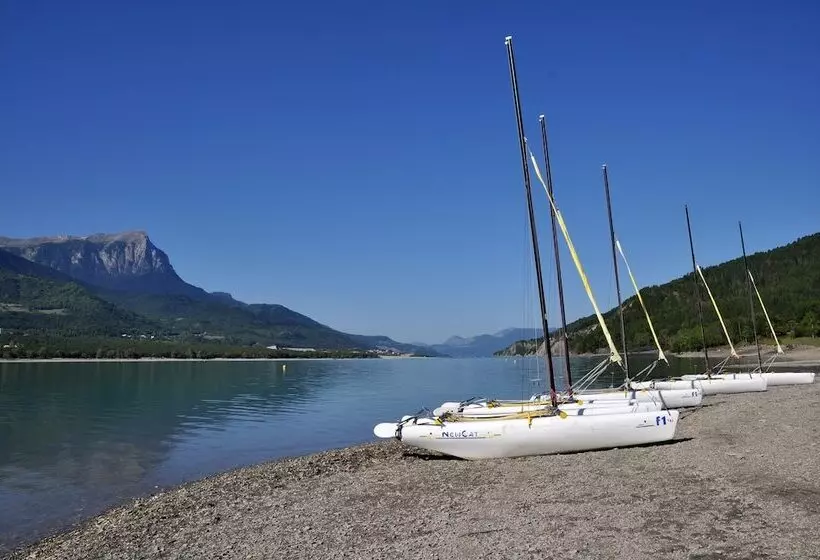 リゾートホテル Village Vacances De Chadenas