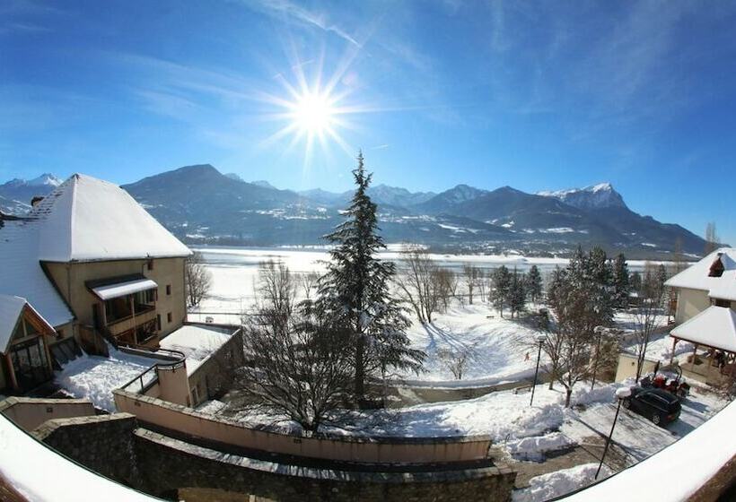 渡假胜地  Village Vacances De Chadenas