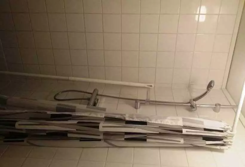 ユースホステル Adelsgatan Bed & Breakfast