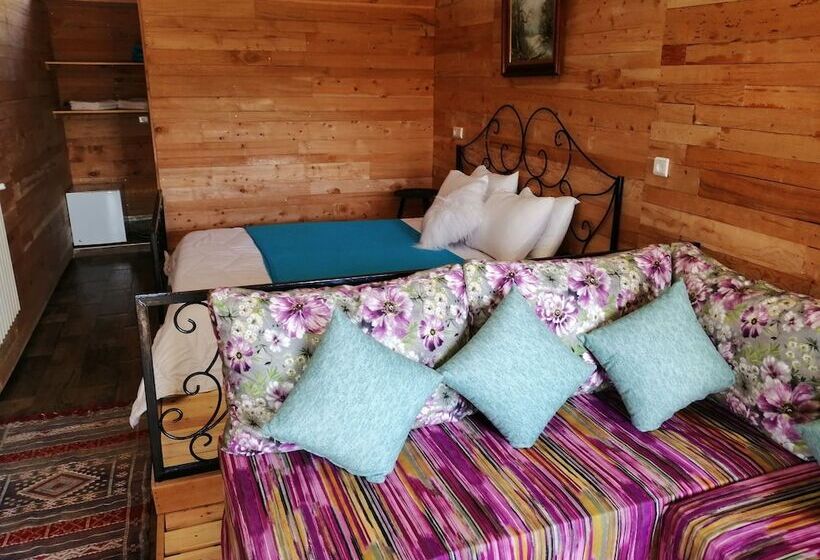 Общежитие Tamanoucht Auberge