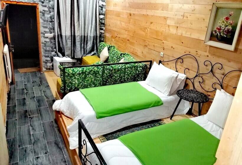 Общежитие Tamanoucht Auberge