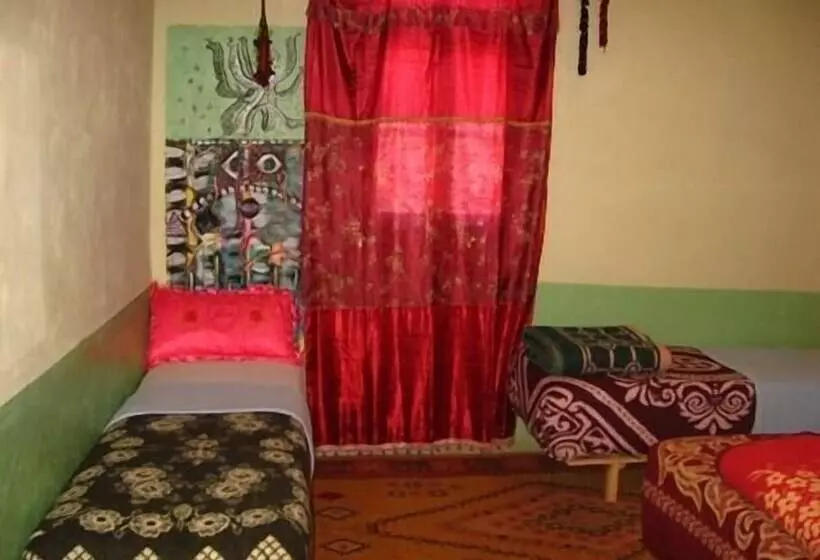 تختخواب و صبحانه Auberge Isabel