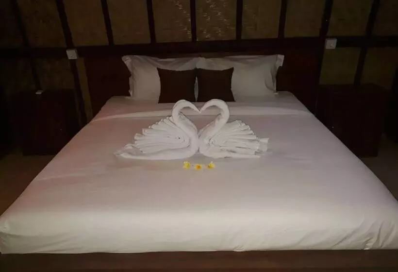 Aamiaismajoitus (B&B) Jona Bungalow