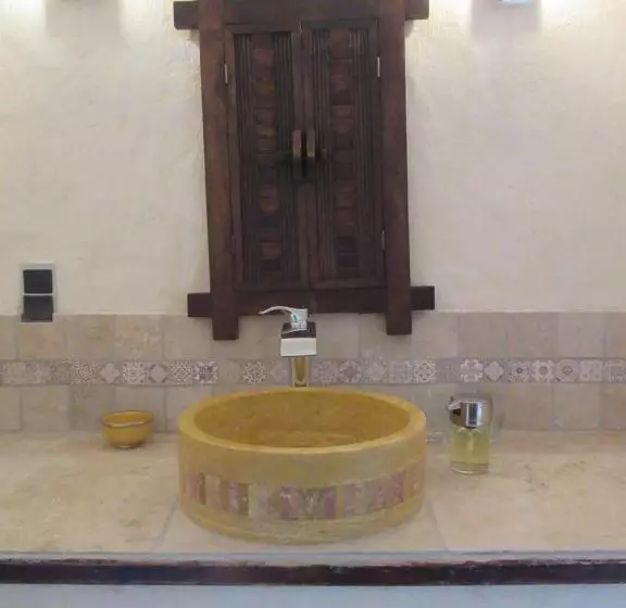 ベッドアンドブレックファースト La Ferme De La Condamine