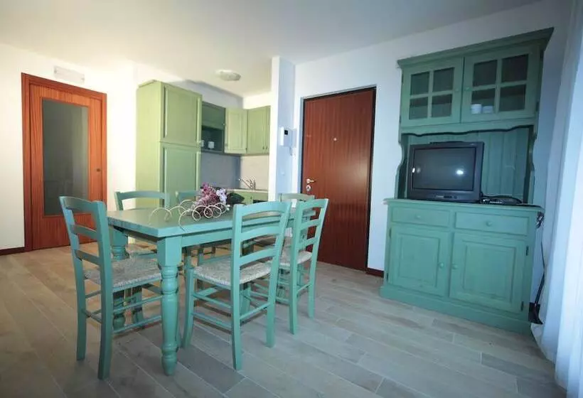 簡易ホテル Albergo Diffuso Valcellina E Val Vajont In Claut