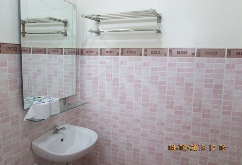 Hotel Agm Beachfront Resort & Resto