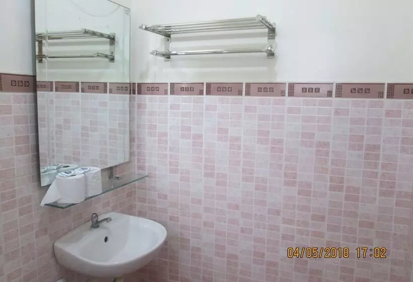 ホテル Agm Beachfront Resort & Resto