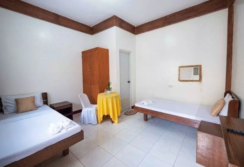 ホテル Agm Beachfront Resort & Resto