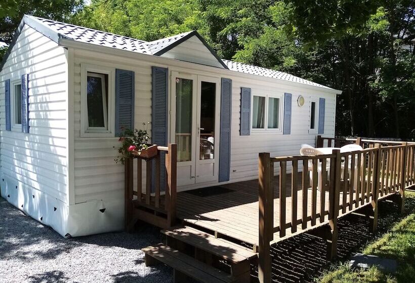 ホテル Camping Les Berges Du Célé