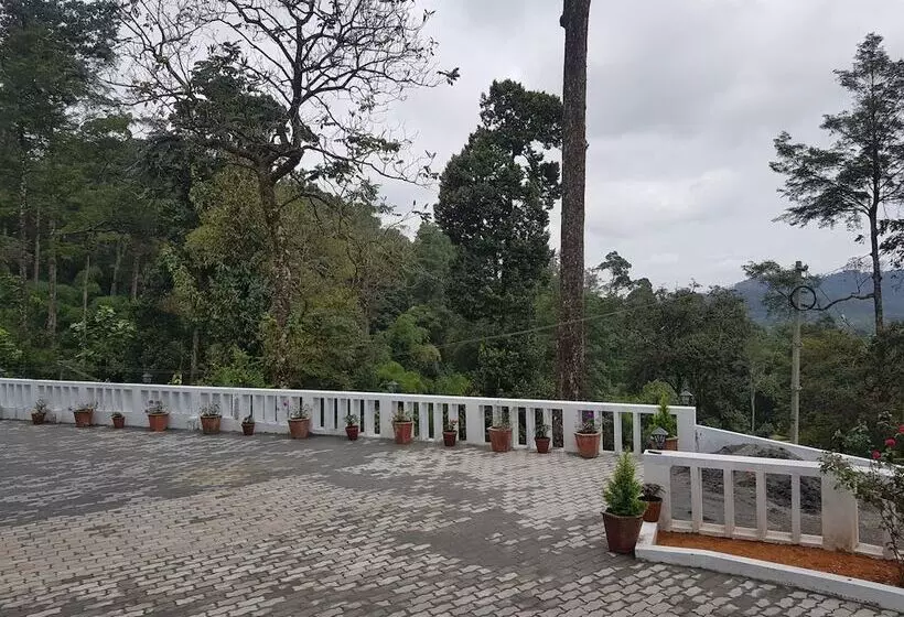 Hotelli Dew Drops Farm Resorts