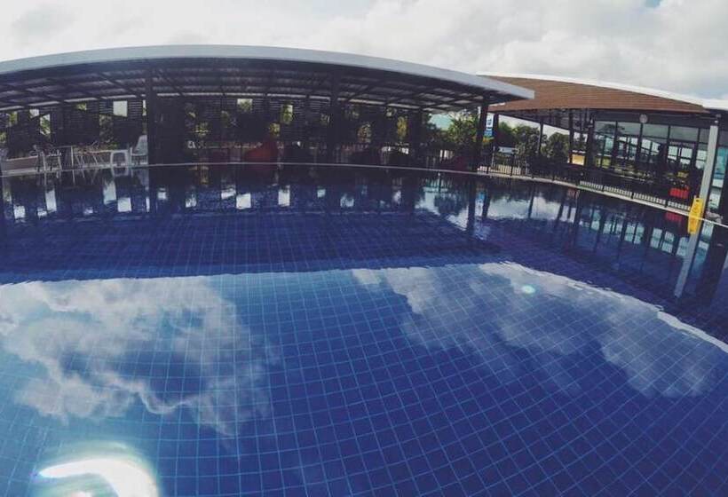 בית מלון כפרי Kiatnakhon