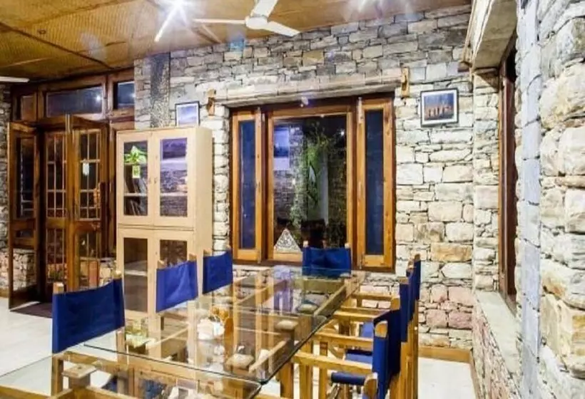 ホテル Kosi Valley Retreat